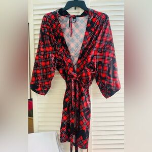 Rare find Victoria's Secret Very Sexy Satin silky After Hours robe